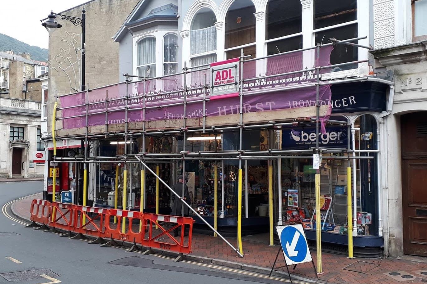 Retail & Shop Fronts scaffolding on the Isle of Wight