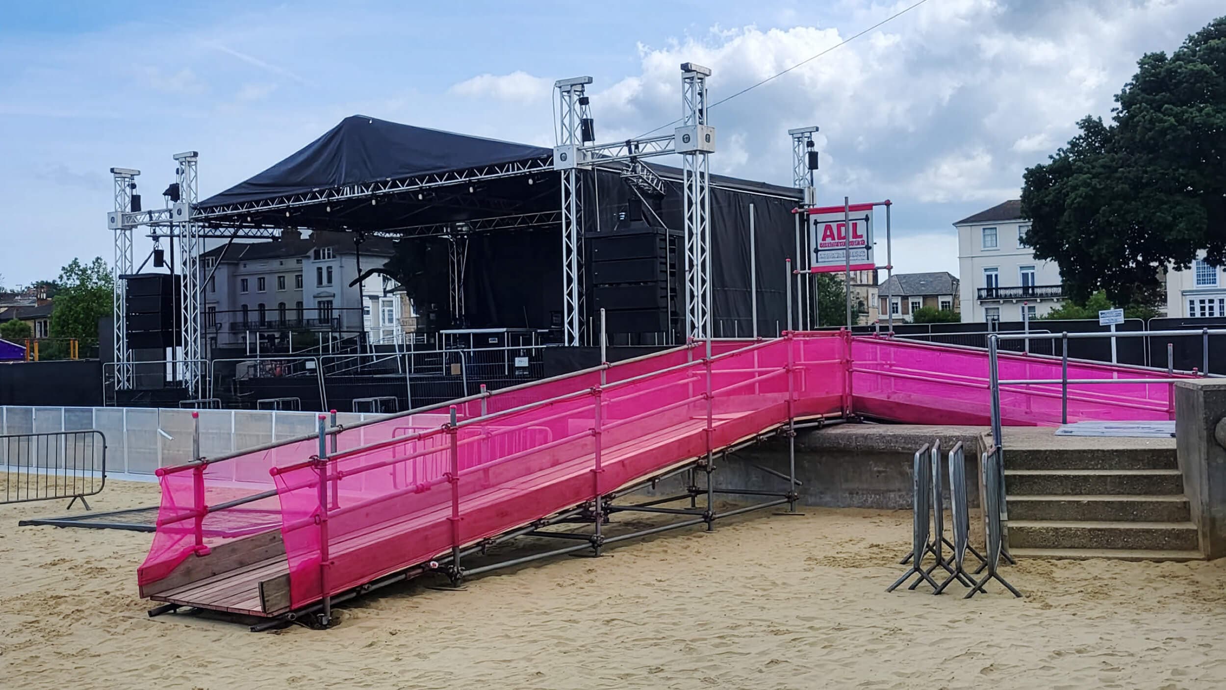Temporary Roofing & Specialist Scaffolding scaffolding on the Isle of Wight